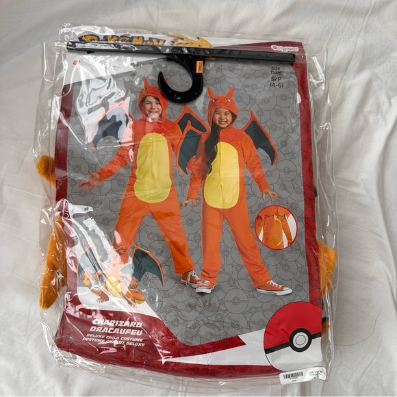 kids small 6/7 Charizard Pokémon costume - Picture 1 of 2
